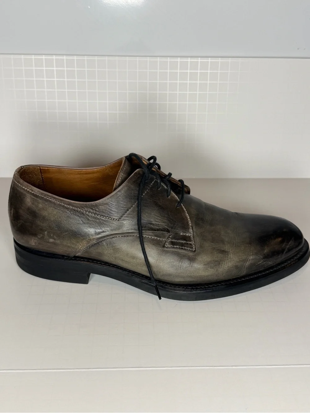 Macri Men's Distressed Brown-to-Black Burnished Leather Derbys